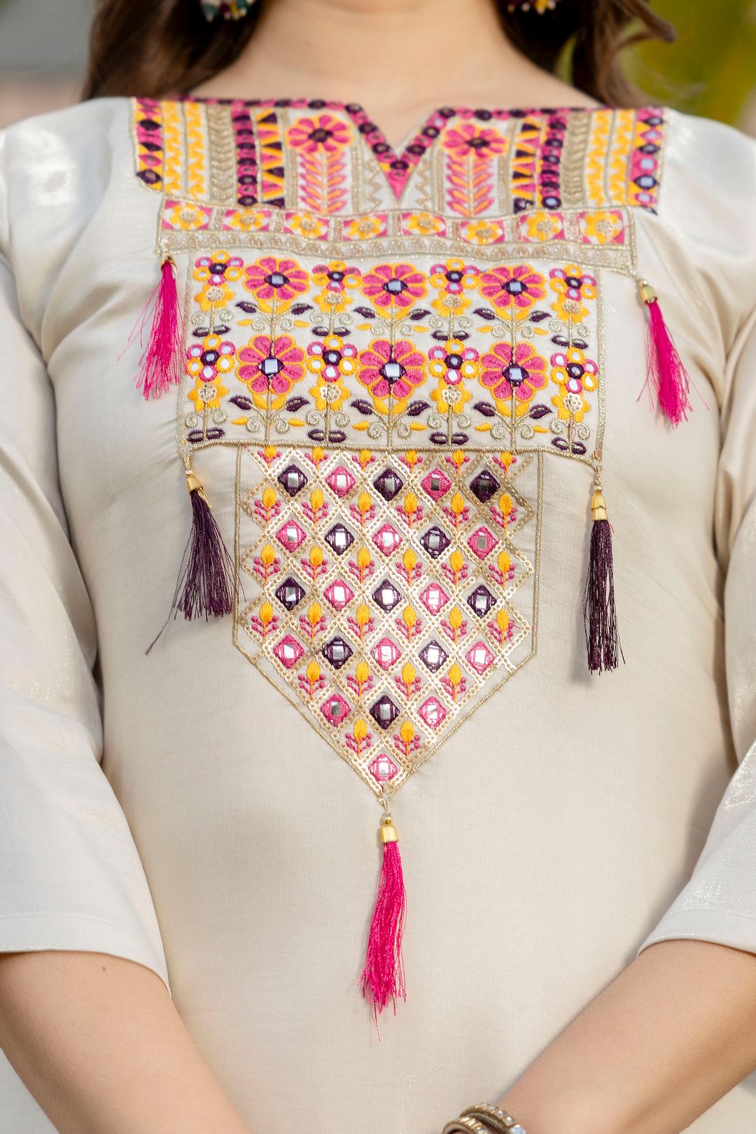 Cream Embroidered Kurta Set with Bandhani Style Dupatta