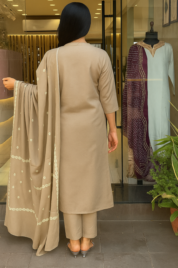 Cream Embroidered Kurta Set with Bandhani Style Dupatta