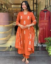 Orange Embroidered Kurti Pant Dupatta Set Online - Orange