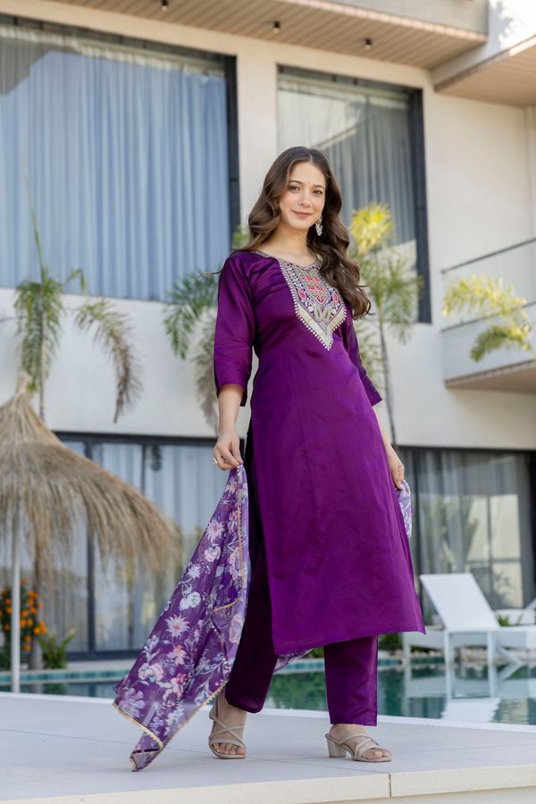 Purple Embroidered Kurti Pant with Dupatta Online