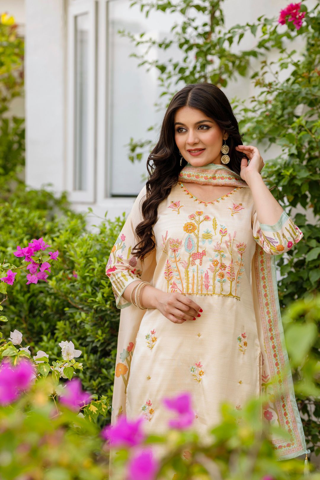 Cream Silk Embroidered Kurti Pant with Printed Dupatta