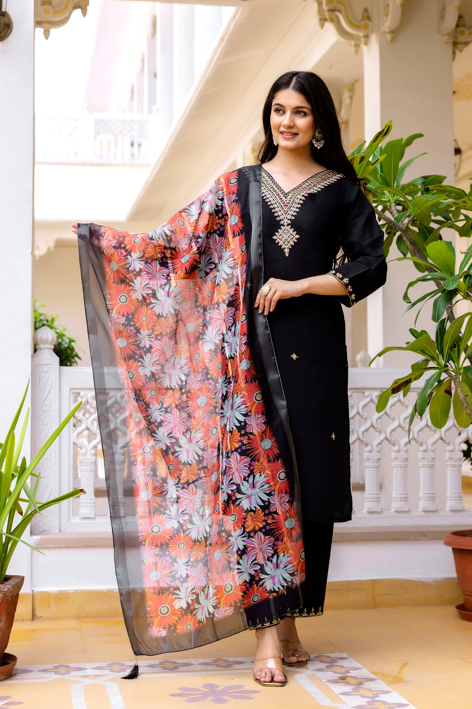 Black Embroidered Chanderi Kurti Pant Dupatta Set