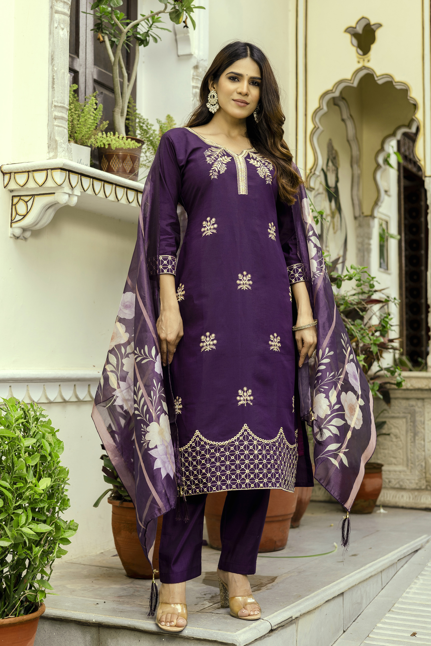 Wine Embroidered Chanderi Kurti Pant Dupatta Set
