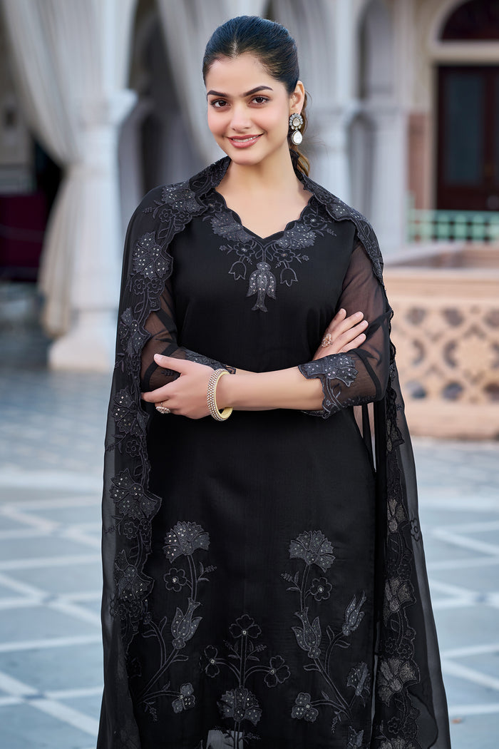 Elegant Black Georgette Kurta Pant Dupatta Set Women