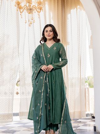 Green Chanderi Silk Kurta Pant Dupatta Set for Women