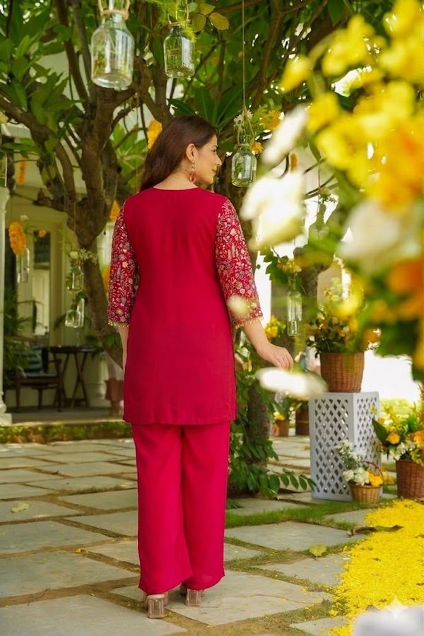 Red Embroidered Crepe Silk Kurta Pant Set for Women