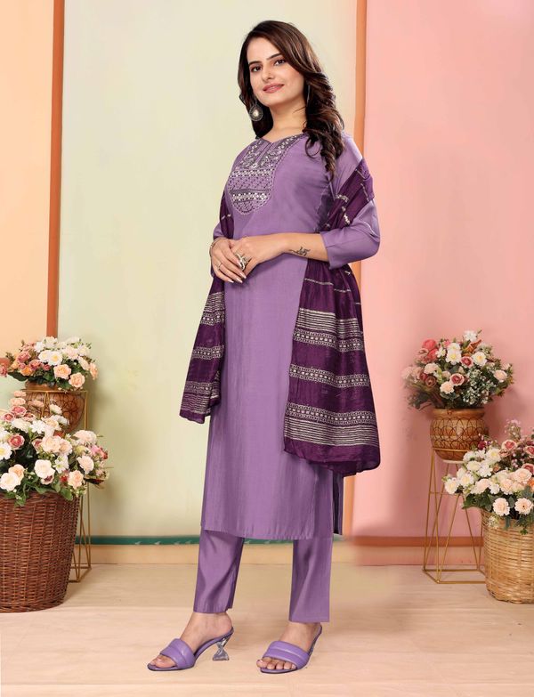 Lavender Silk Embroidered Kurta Pant Dupatta Set