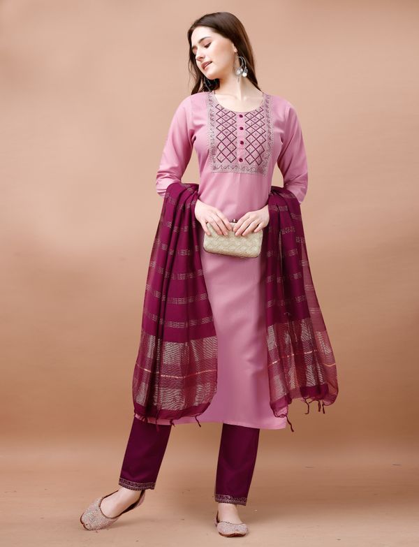 Blush Pink Embroidered Kurta Pant Dupatta Set Women