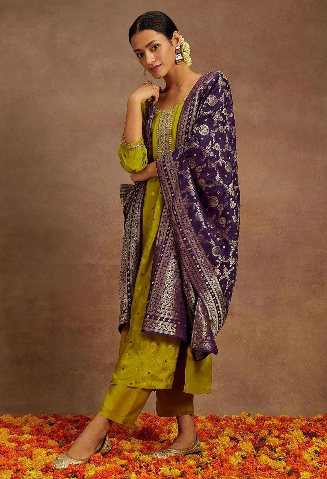 Elegant Green Kurta Pant Dupatta Set for Women