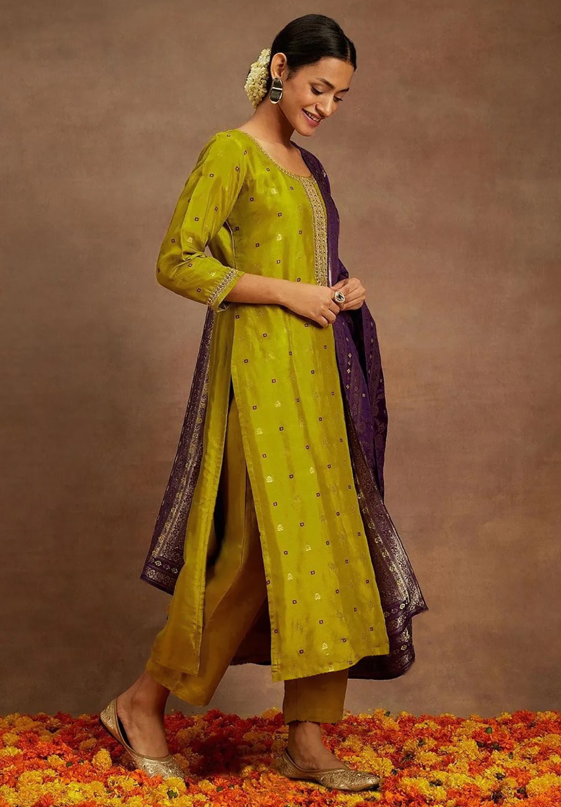 Elegant Green Kurta Pant Dupatta Set for Women