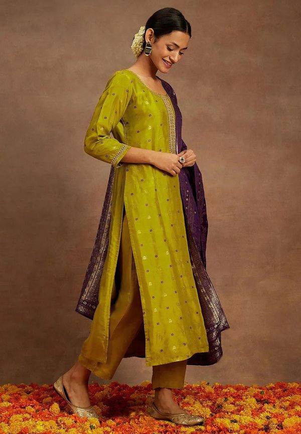 Elegant Green Kurta Pant Dupatta Set for Women