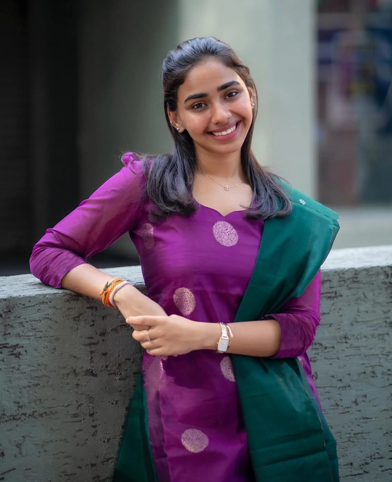 Purple Jacquard Weave Kurta Set with Green Dupatta