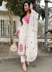 Off White Floral Embroidered Straight Suit Set - Off white